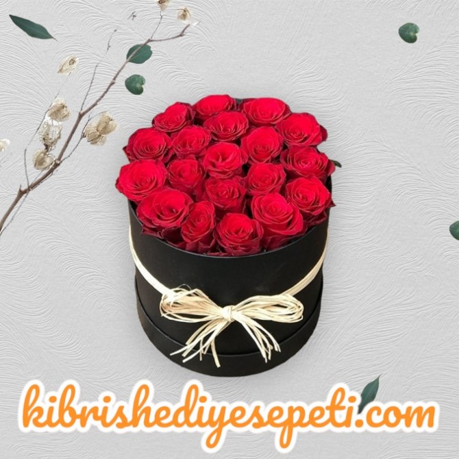 Kutuda 20 Kırmızı Gül Kutuda 20 Kırmızı Gül