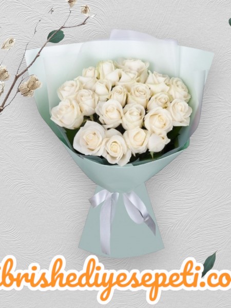 21 Beyaz Gül Buketi
