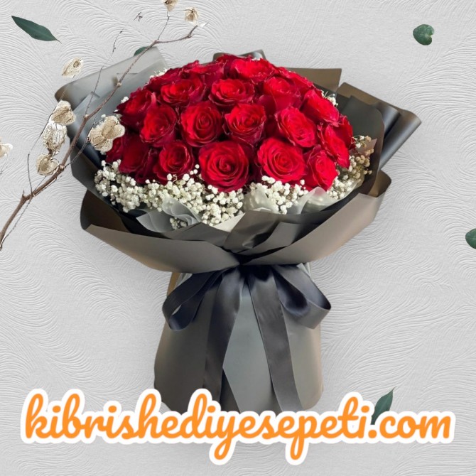 35 Kırmızı Gül Buketi 35 Kırmızı Gül Buketi